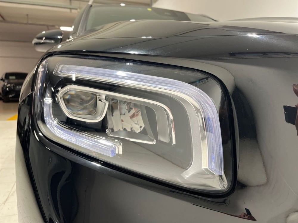 Mercedes-Benz GLB usata a Napoli (9)
