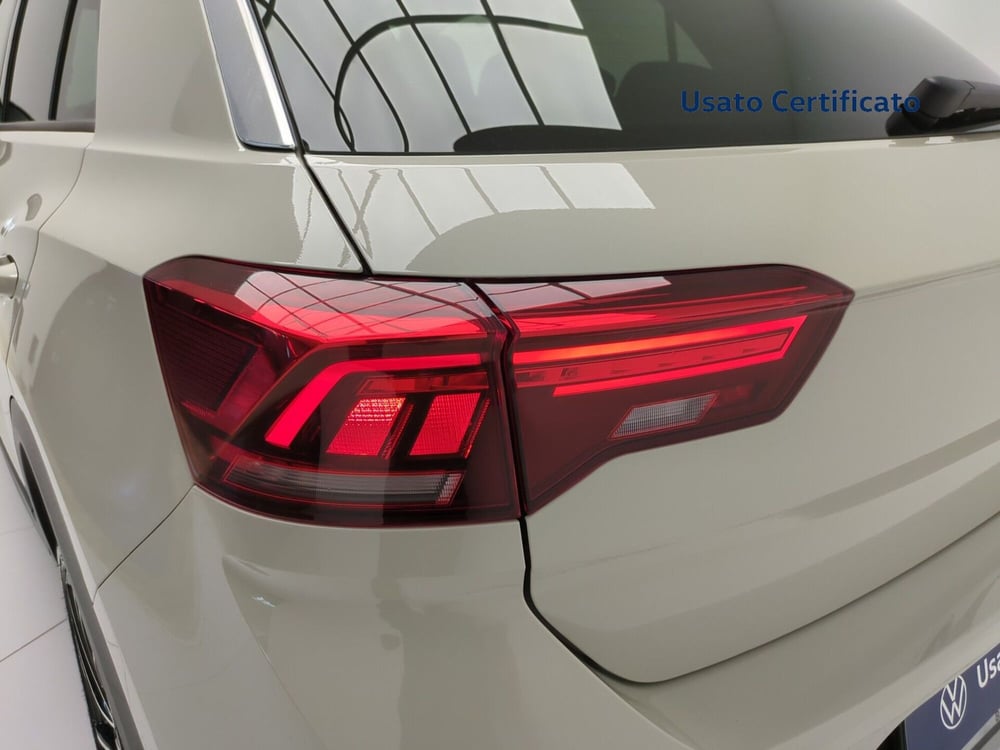 Volkswagen T-Roc usata a Avellino (12)