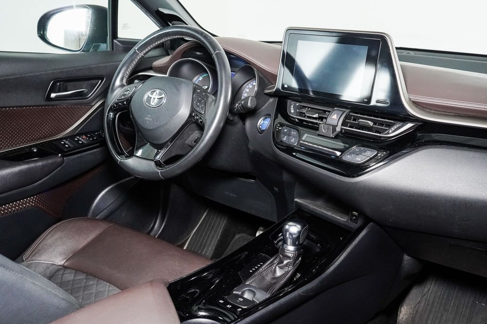 Toyota Toyota C-HR usata a Perugia (12)