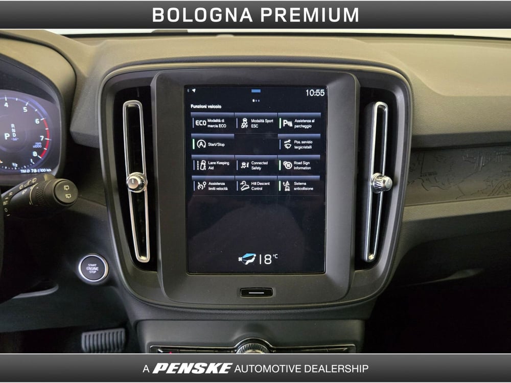 Volvo XC40 usata a Bologna (13)
