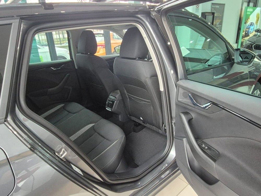 Skoda Kamiq nuova a Torino (13)