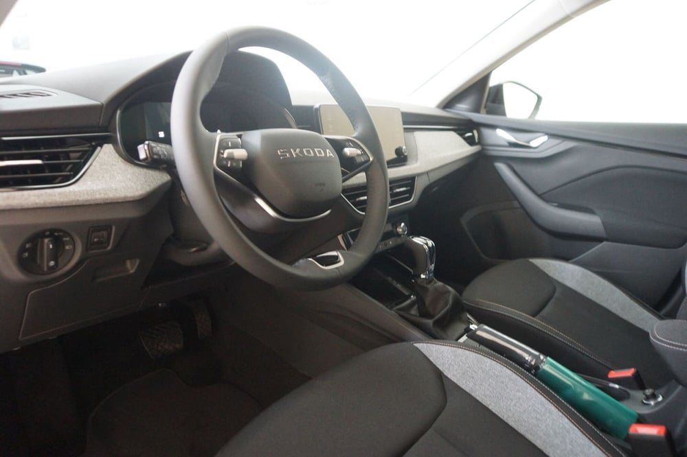 Skoda Kamiq nuova a Torino (8)