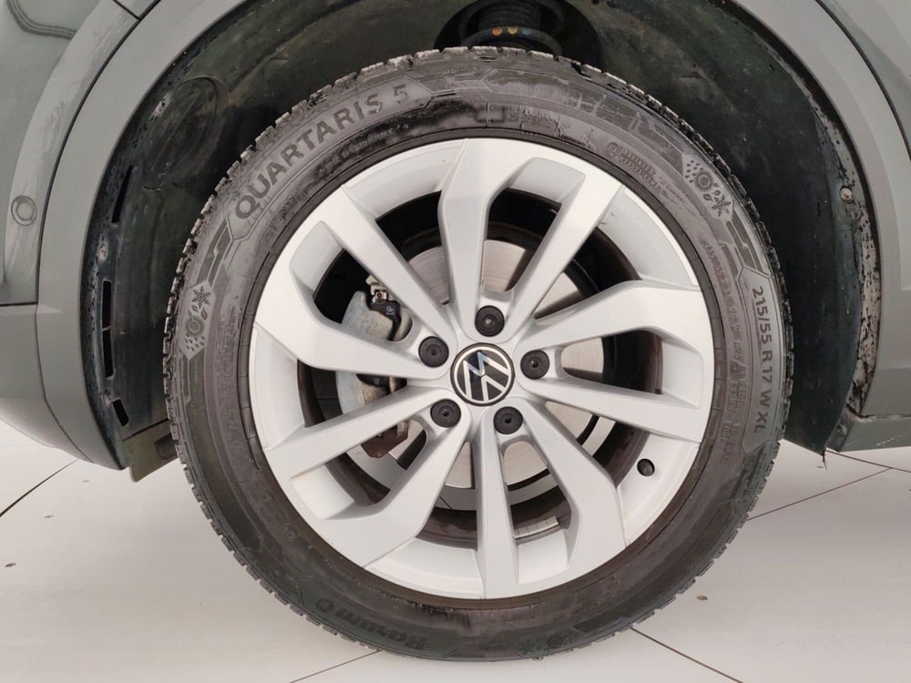 Volkswagen T-Cross usata a Massa-Carrara (6)
