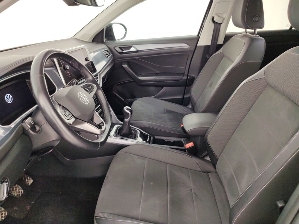 Volkswagen T-Cross usata a Massa-Carrara (7)