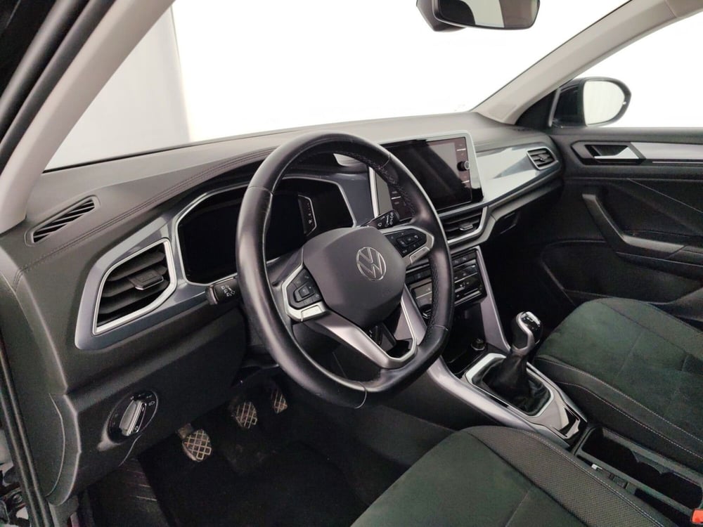 Volkswagen T-Cross usata a Massa-Carrara (8)