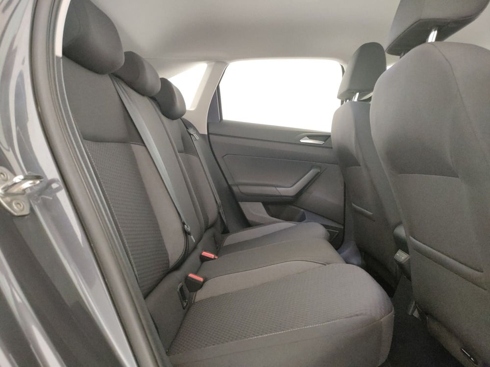 Volkswagen Taigo usata a Napoli (9)