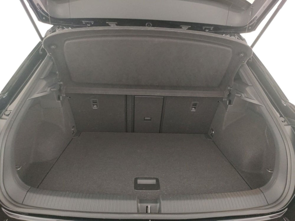 Volkswagen T-Roc usata a Napoli (11)