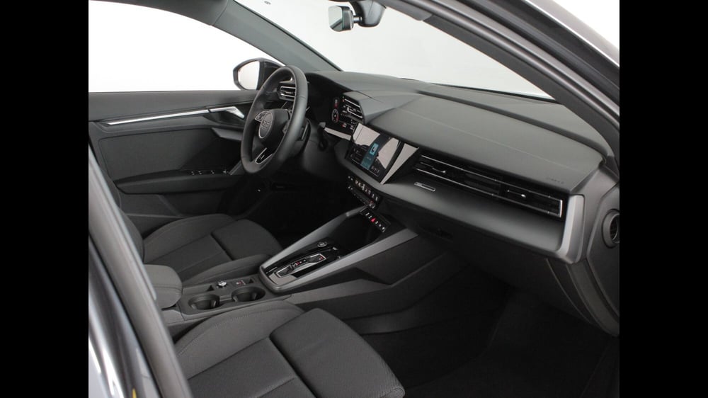 Audi A3 allstreet usata a Palermo (9)