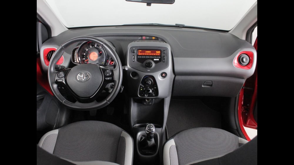 Toyota Aygo usata a Palermo (9)