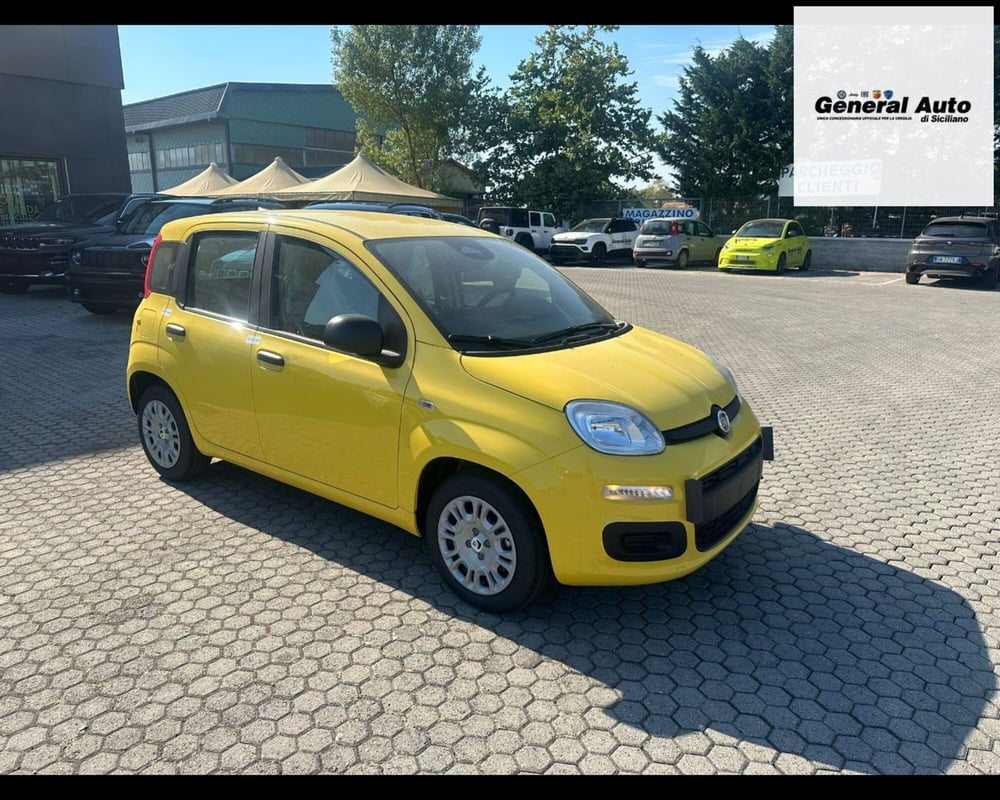 Fiat Panda nuova a Lucca