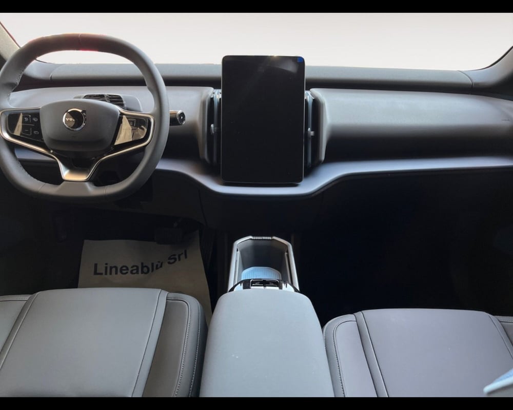 Volvo EX30 nuova a Ravenna (12)
