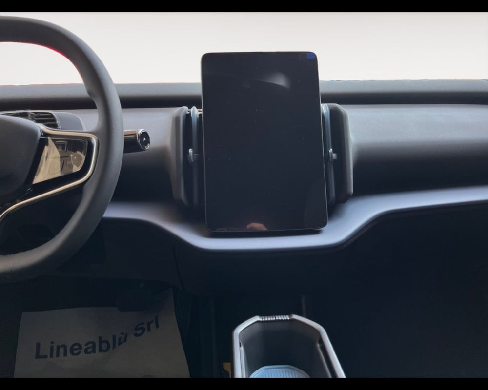 Volvo EX30 nuova a Ravenna (14)