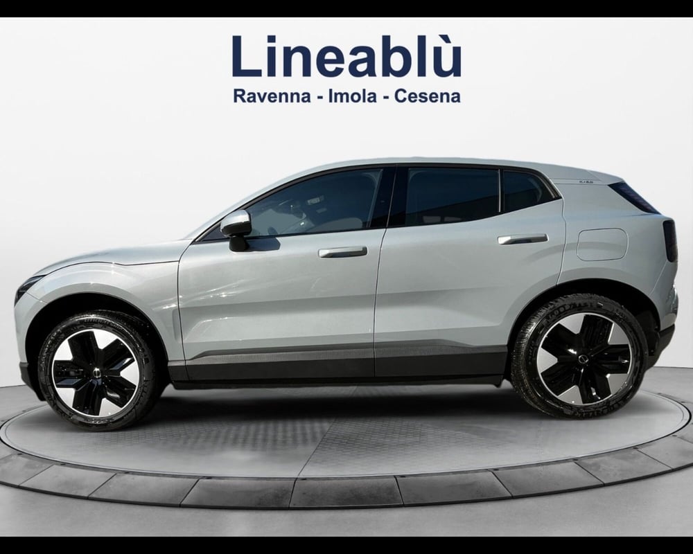 Volvo EX30 nuova a Ravenna (2)