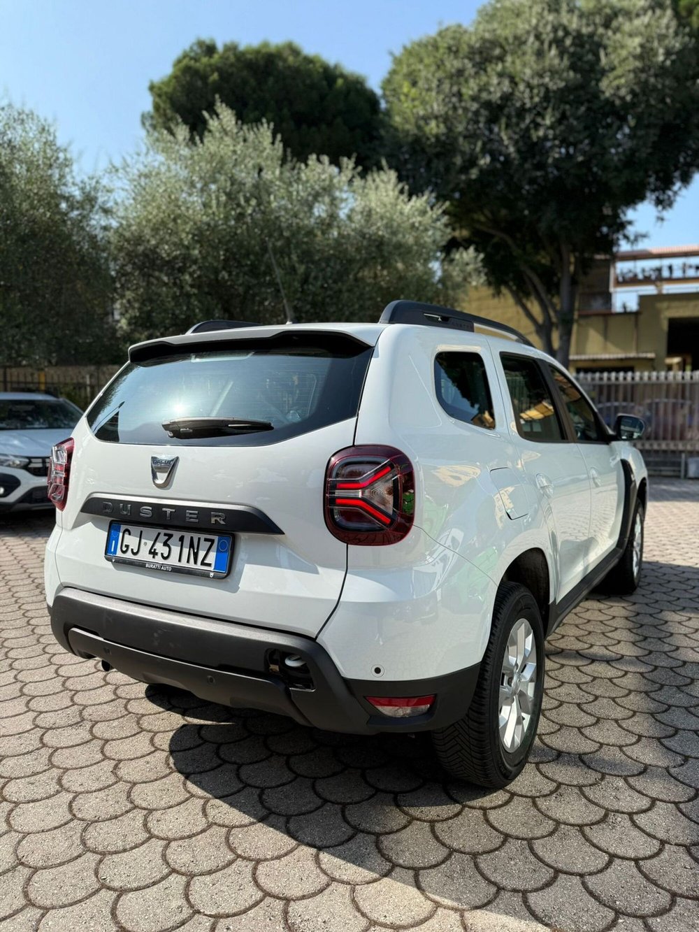 Dacia Duster usata a Firenze (4)