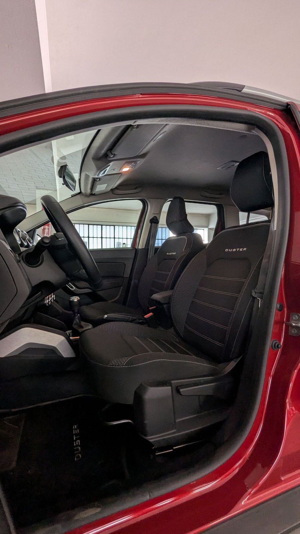 Dacia Duster usata a Milano (11)