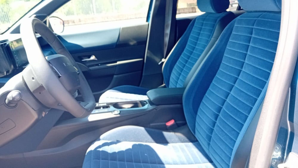 Lancia Ypsilon usata a Benevento (11)