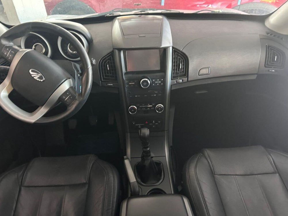 Mahindra XUV500 usata a Firenze (6)