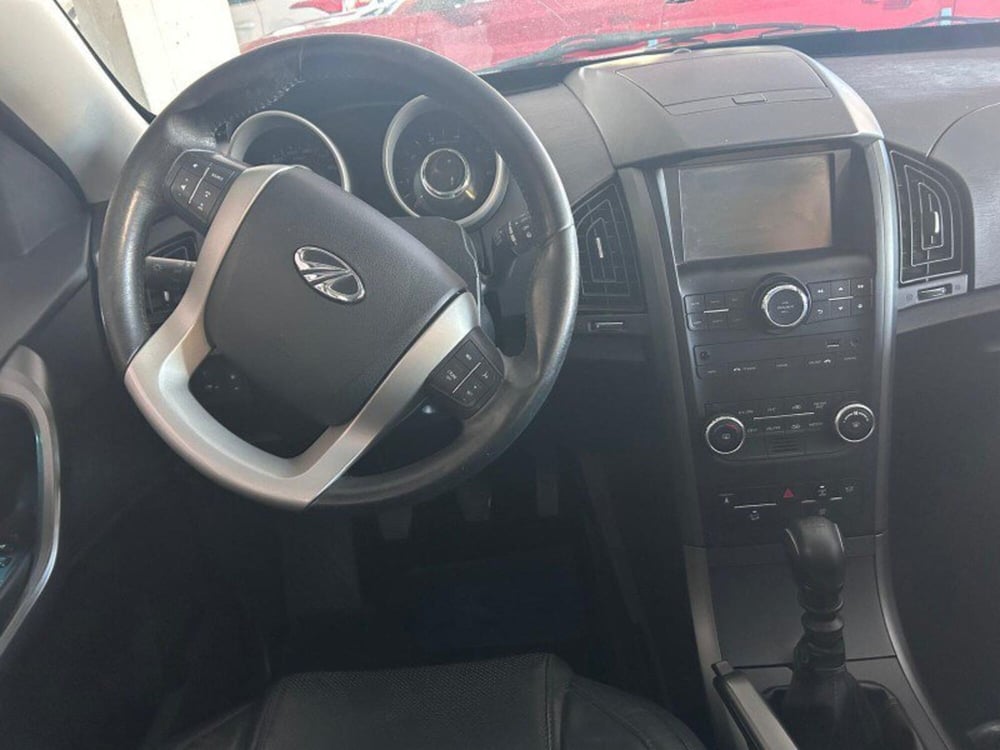 Mahindra XUV500 usata a Firenze (7)