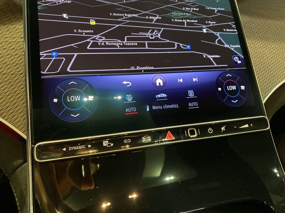 Mercedes-Benz EQE nuova a Firenze (19)