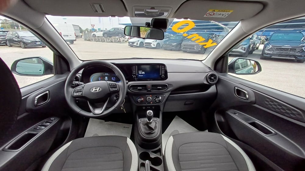 Hyundai i10 nuova a Padova (11)