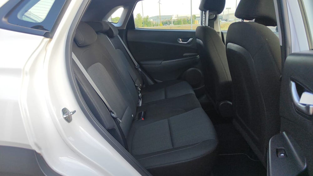Hyundai Kona usata a Firenze (12)