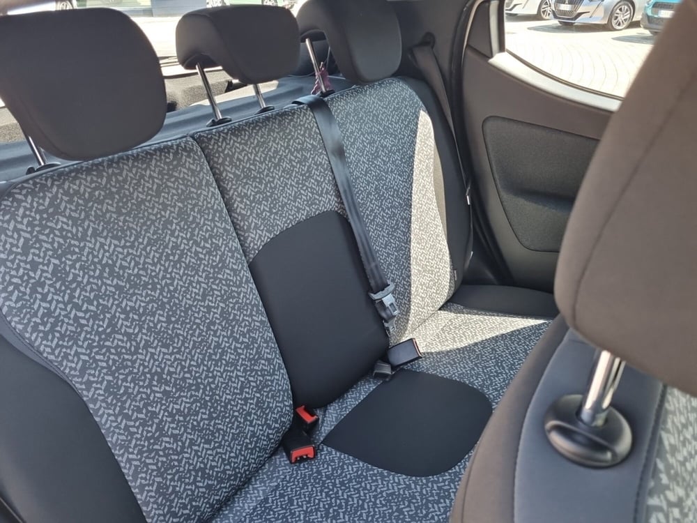 Lancia Ypsilon usata a Lucca (13)