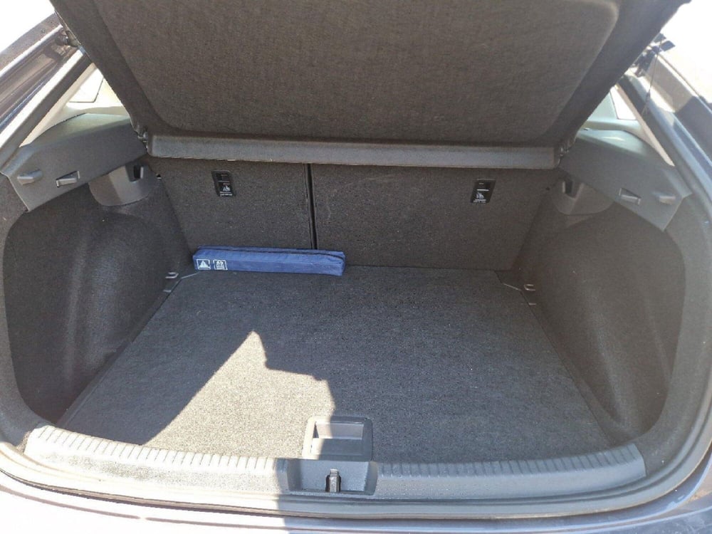 Volkswagen Taigo usata a Frosinone (11)
