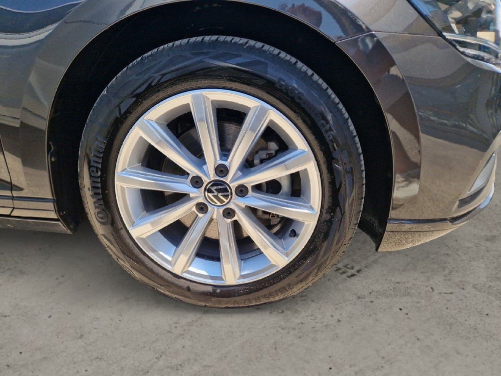 Volkswagen Passat usata a Frosinone (11)