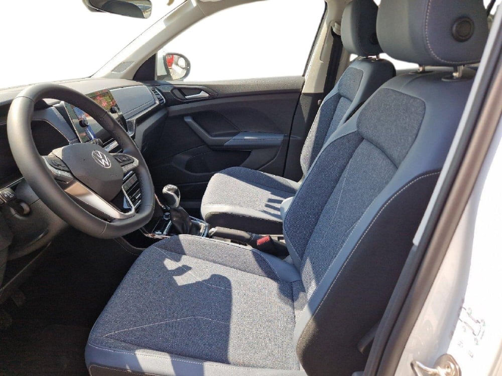 Volkswagen T-Cross nuova a Frosinone (11)