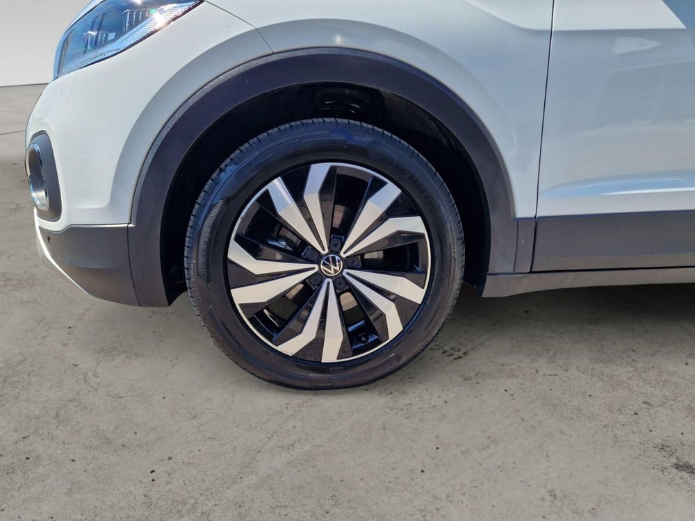 Volkswagen T-Cross usata a Frosinone (8)