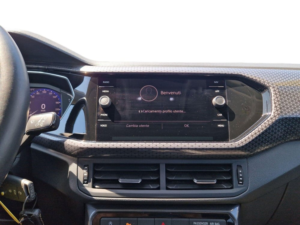 Volkswagen T-Cross usata a Frosinone (15)