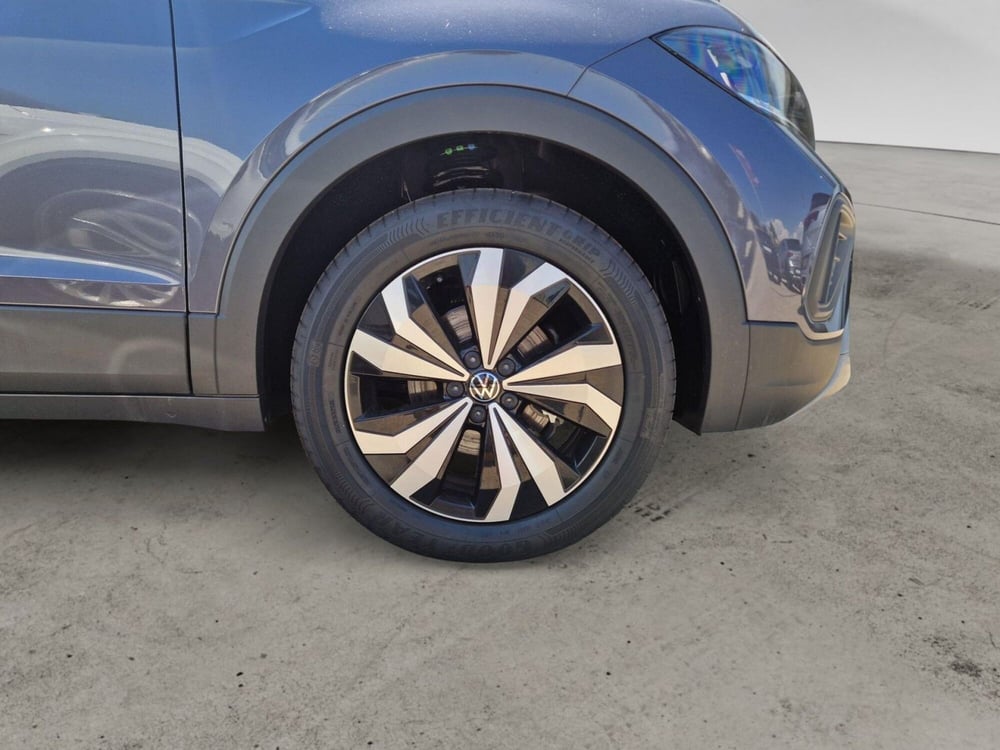 Volkswagen T-Cross nuova a Frosinone (5)