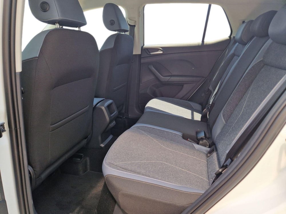 Volkswagen T-Cross nuova a Frosinone (11)