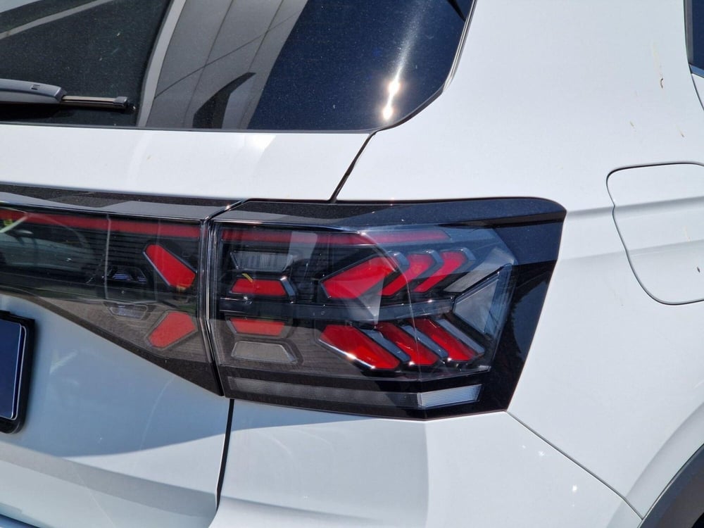 Volkswagen T-Cross nuova a Frosinone (8)