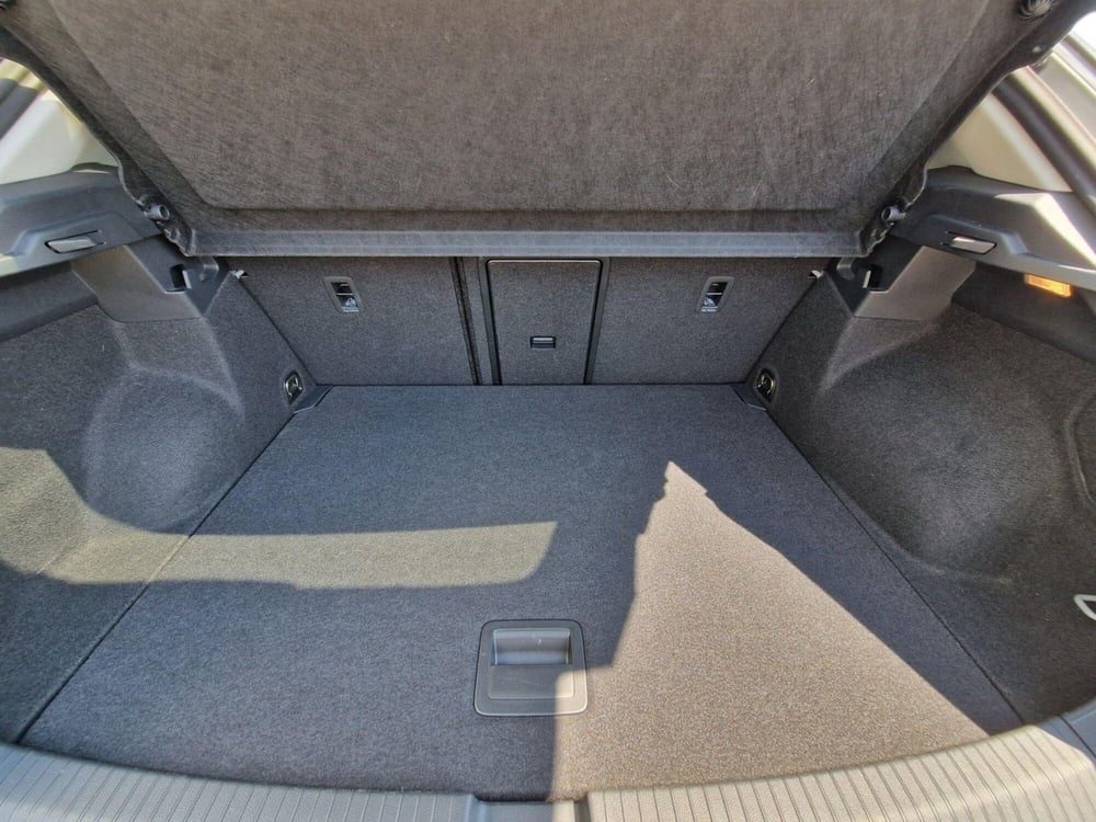 Volkswagen T-Roc usata a Frosinone (9)