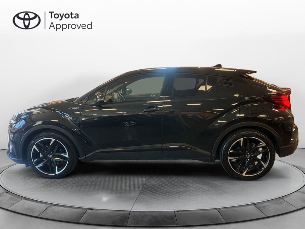Toyota Toyota C-HR usata a Catanzaro (2)