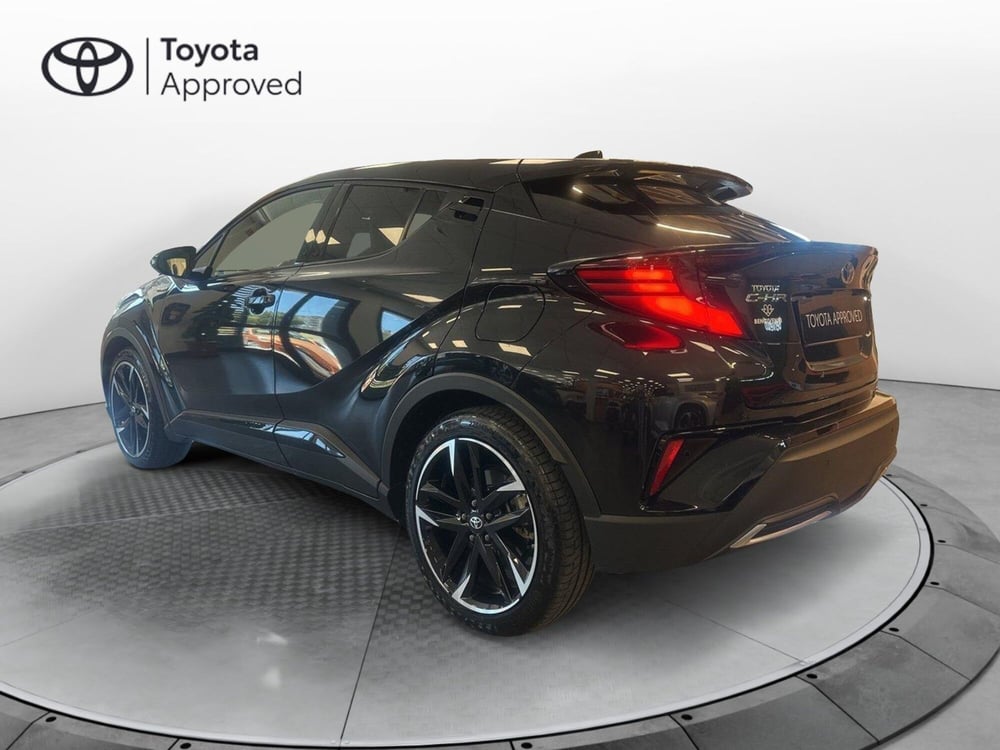 Toyota Toyota C-HR usata a Catanzaro (3)