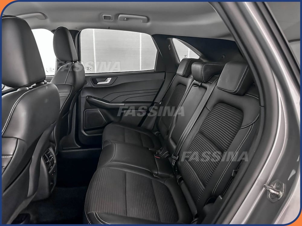 Ford Kuga usata a Milano (11)