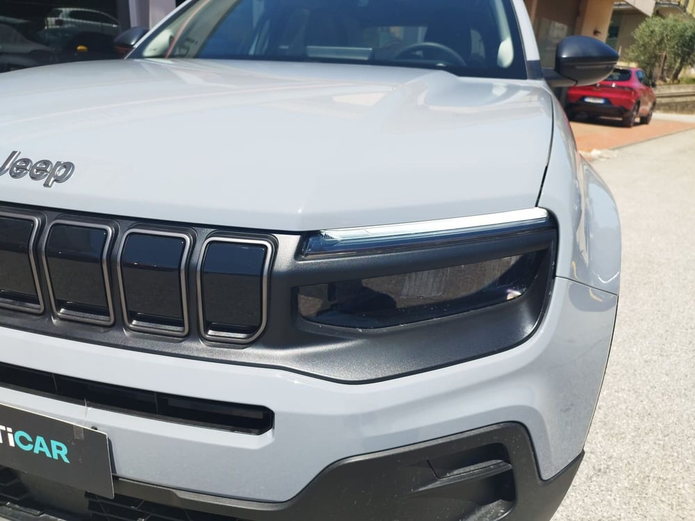 Jeep Avenger nuova a Arezzo (11)