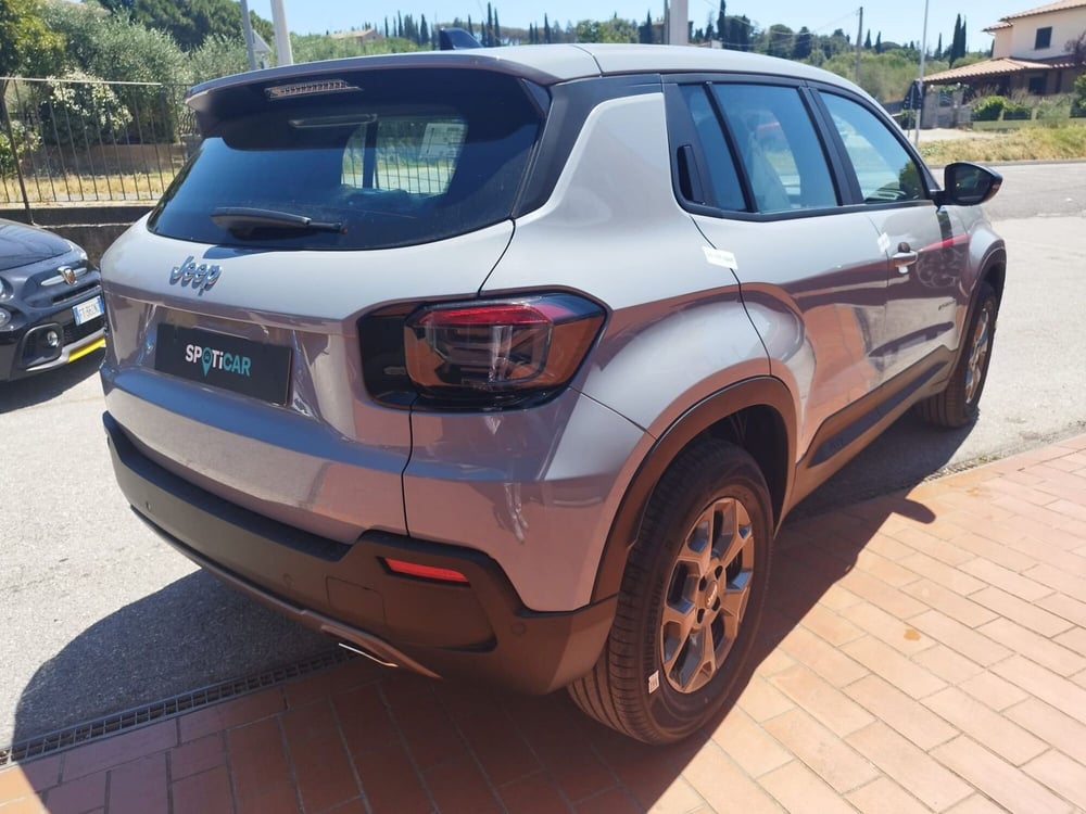Jeep Avenger nuova a Arezzo (7)