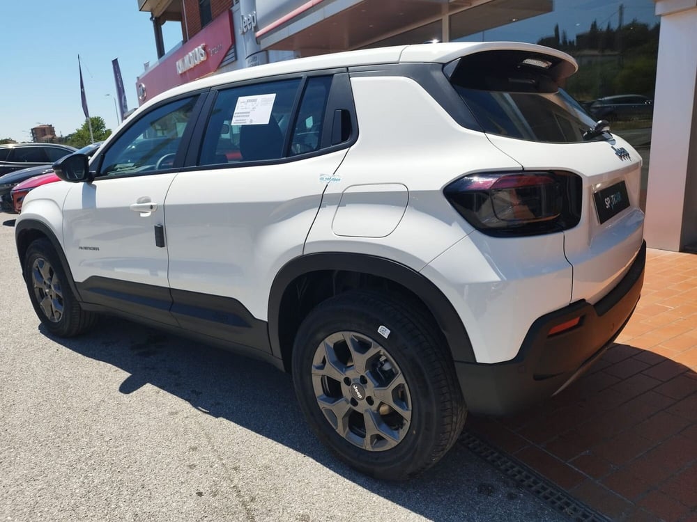 Jeep Avenger nuova a Arezzo (4)