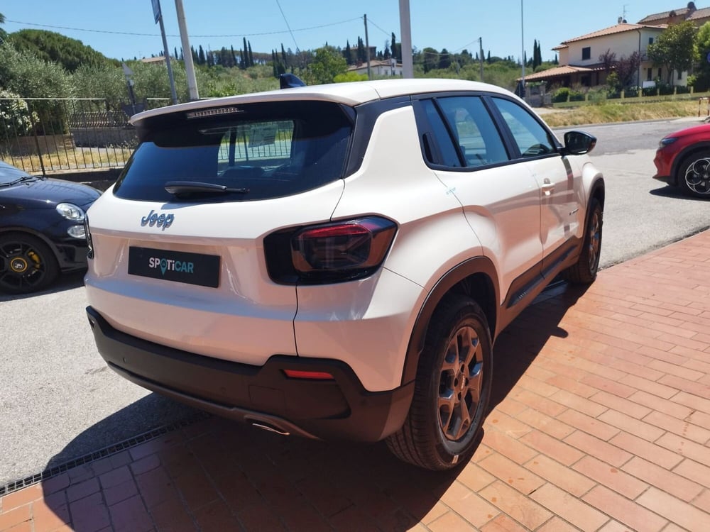 Jeep Avenger nuova a Arezzo (7)