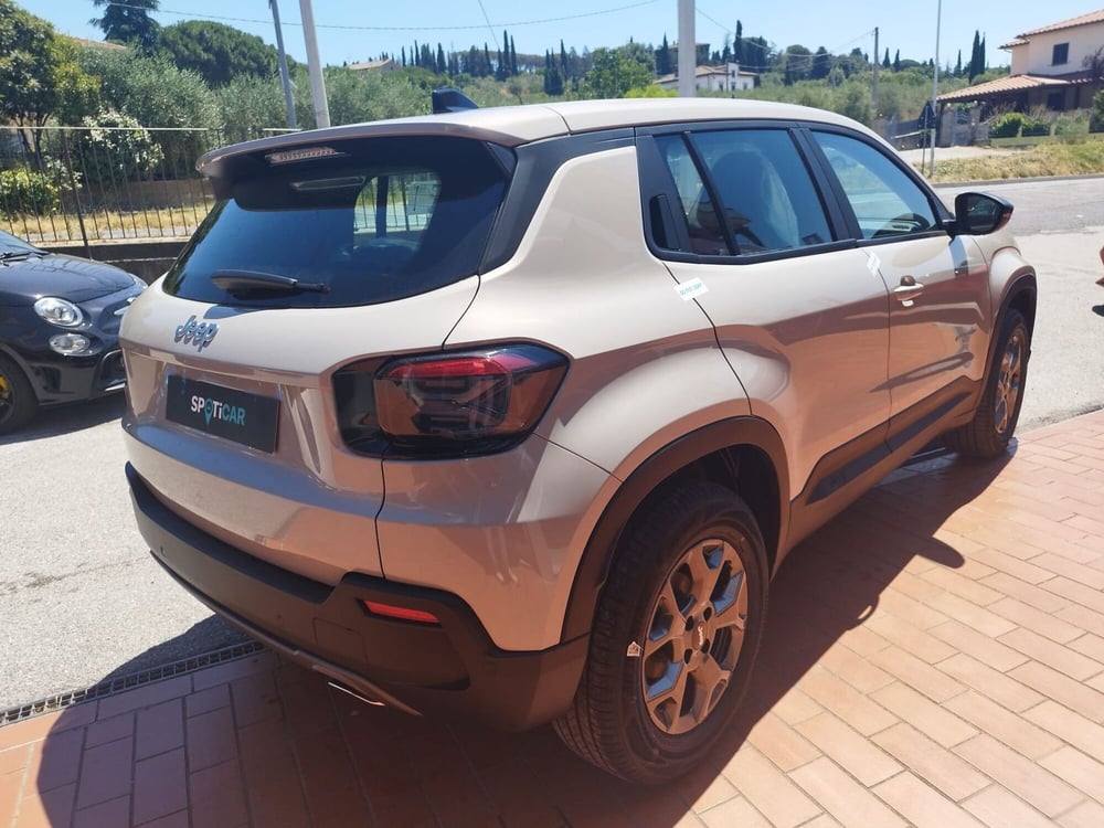 Jeep Avenger nuova a Arezzo (7)