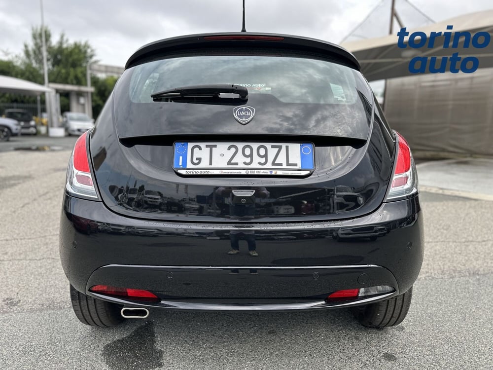Lancia Ypsilon usata a Torino (6)