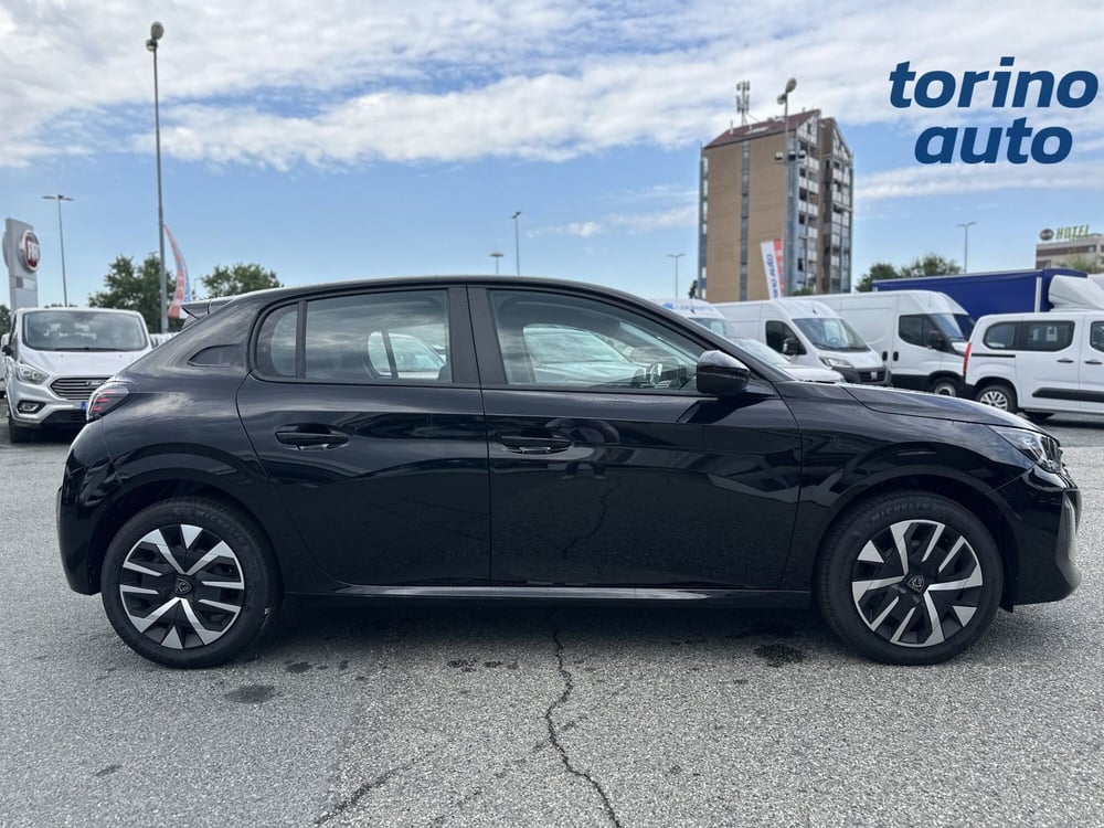Peugeot 208 nuova a Torino (8)