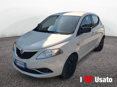 Lancia Ypsilon 1.2 69 CV 5 porte Gold del 2017 usata a Latina