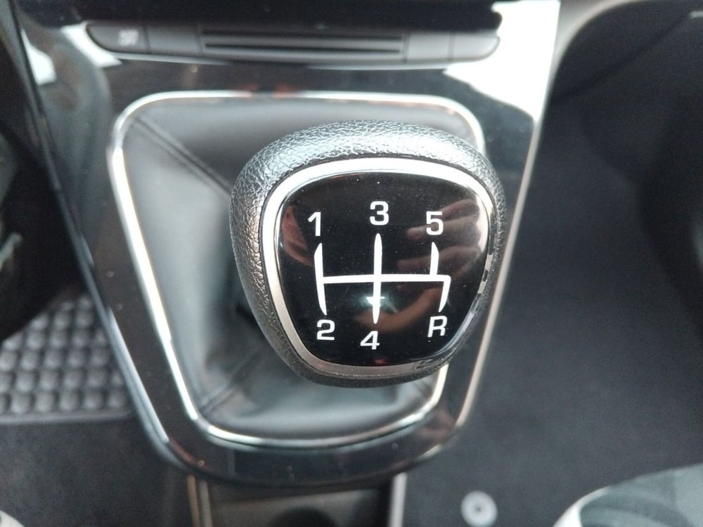 Lancia Ypsilon usata a Latina (18)
