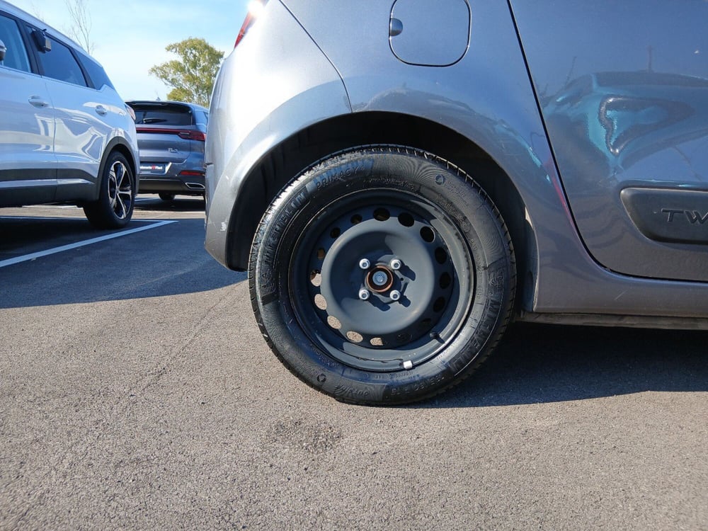 Renault Twingo usata a Latina (11)