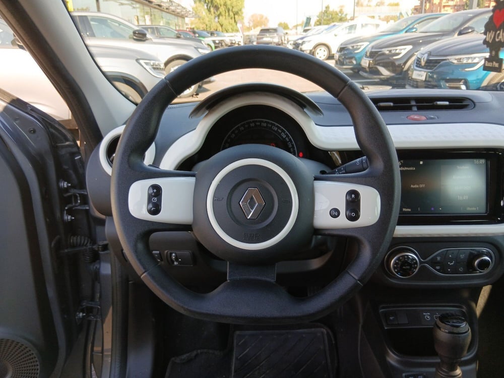 Renault Twingo usata a Latina (13)