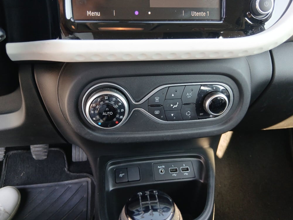 Renault Twingo usata a Latina (16)